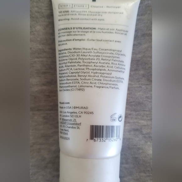 Murad Environmental Shield Essential-C Cleanser - Orange 2.0 Oz 60 Ml - Picture 4 of 5